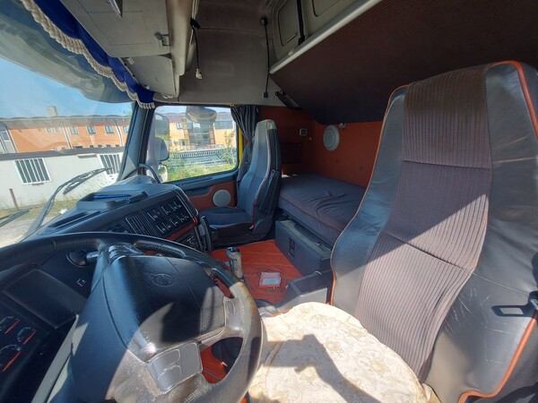 7#8091 Trattore stradale Volvo FH16 T42 in vendita - foto 16
