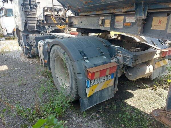 74#8091 Trattore stradale Volvo FH12 T42 in vendita - foto 4