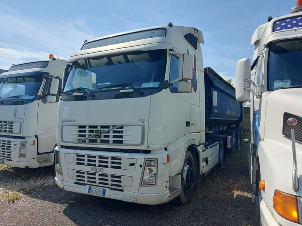 76#8091 Trattore stradale Volvo FH12 T42 in vendita - foto 5