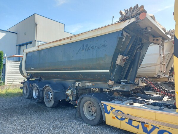 8#8091 Semirimorchio Menci in vendita - foto 1