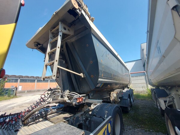 8#8091 Semirimorchio Menci in vendita - foto 7