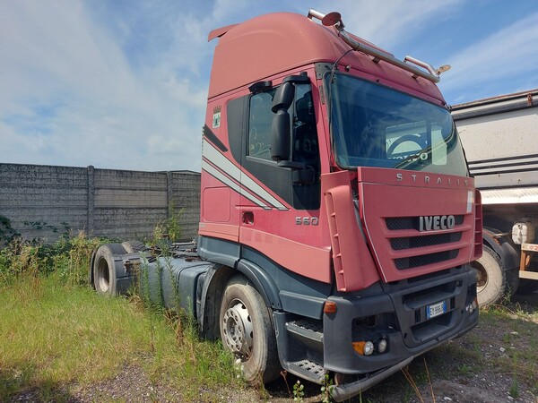 81#8091 Trattore stradale Iveco 440S in vendita - foto 1