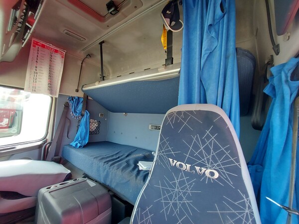 83#8091 Trattore stradale Volvo FH42T in vendita - foto 20