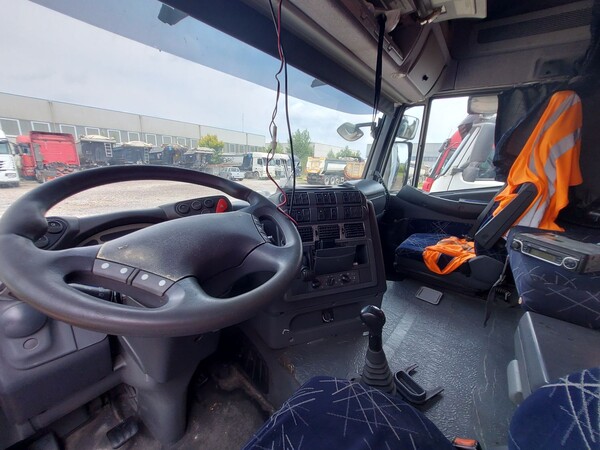 89#8091 Trattore stradale Iveco Magirus A1ST in vendita - foto 18