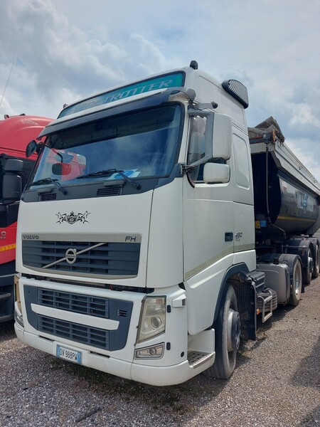 99#8091 Trattore stradale Volvo FH42T in vendita - foto 3