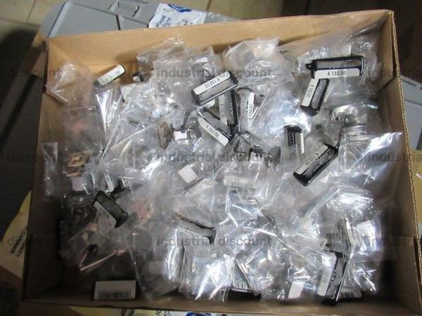 1#8093 Bracciali ed accessori in acciaio orologi ed accessori in pelle in vendita - foto 25