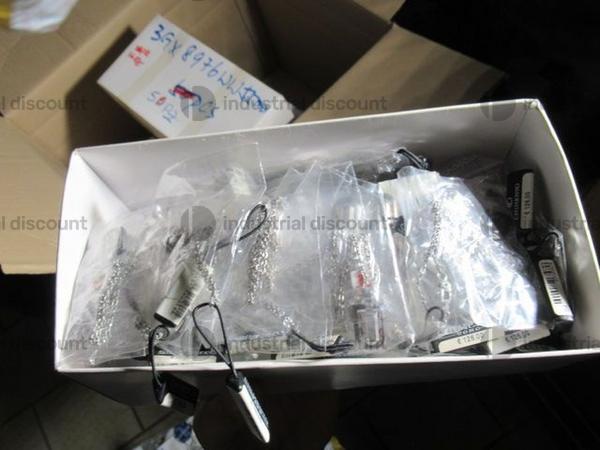 1#8093 Bracciali ed accessori in acciaio orologi ed accessori in pelle in vendita - foto 35