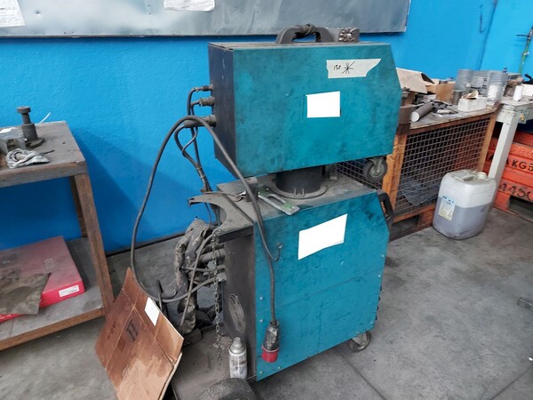 5#8095 Saldatrici e piccoli macchinari per lavorazioni metalliche in vendita - foto 2