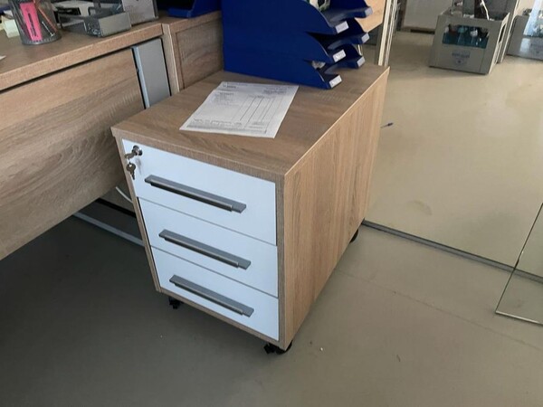 5#8098 Arredi da ufficio in vendita - foto 43