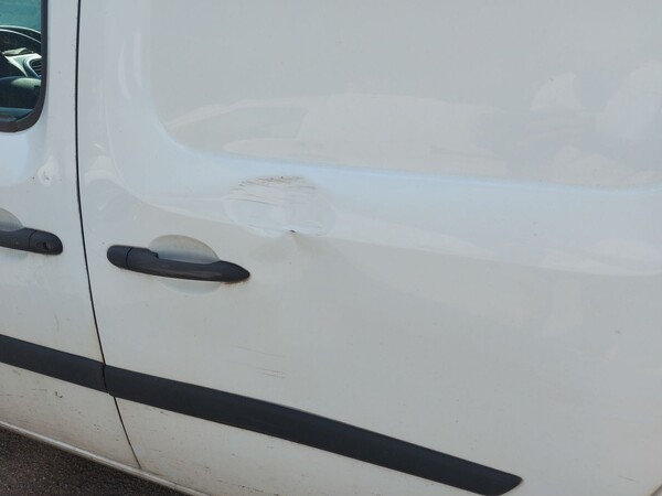 6#8102 Autocarro Renault Kangoo in vendita - foto 10