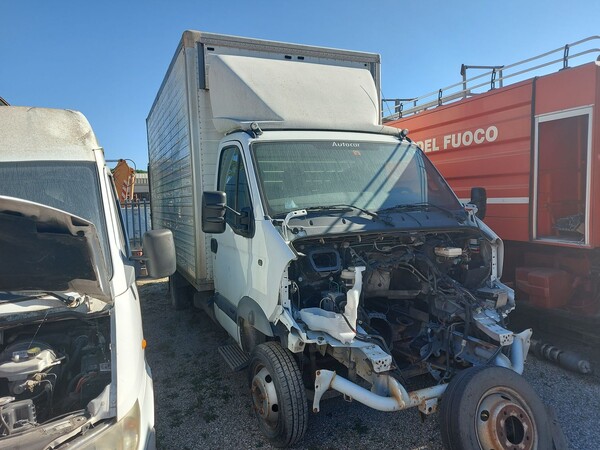 1#8103 Autocarro Renault Master in vendita - foto 1