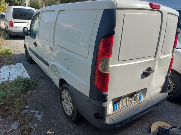 9#8106 Autocarro Fiat Doblò in vendita - foto 5