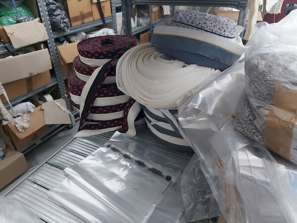 82#8109 Materie prime per il cucito e prodotti finiti in vendita - foto 12