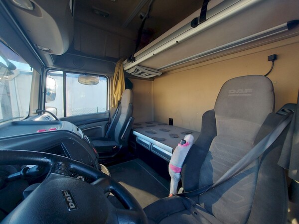 1#8112 Trattore stradale Daf XF 105.460 in vendita - foto 11