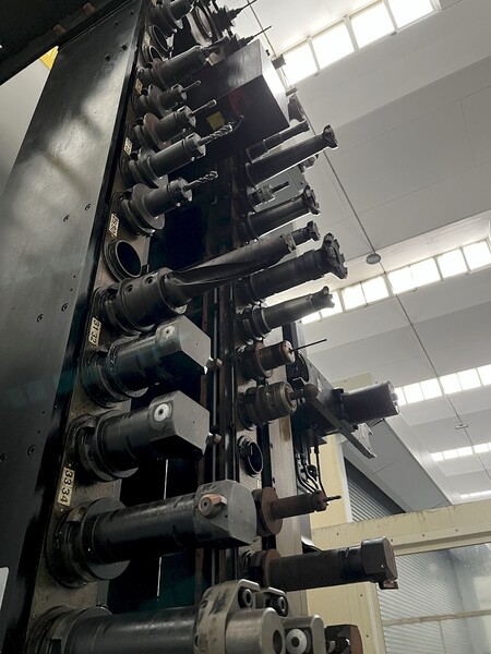 2#8114 Utensili e pallet per fresatrice SNK NEOV 5M in vendita - foto 7