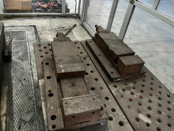 4#8114 Utensili, fissatori, cubi e staffe per alesatrice Spirit 250KM23 e alesatrice Spirit 460 in vendita - foto 17
