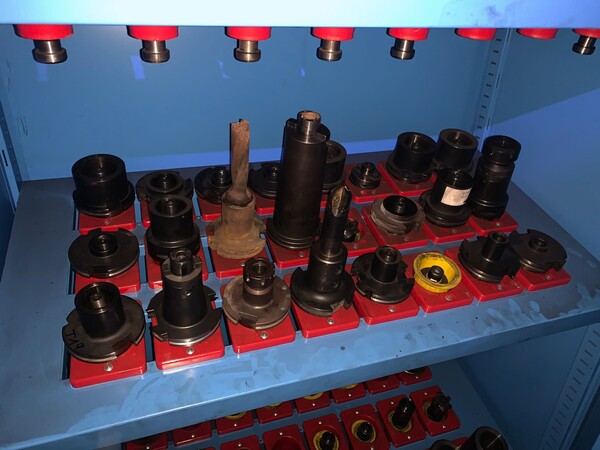 5#8114 Carrelli portautensili con utensili e punte a cannone in vendita - foto 36