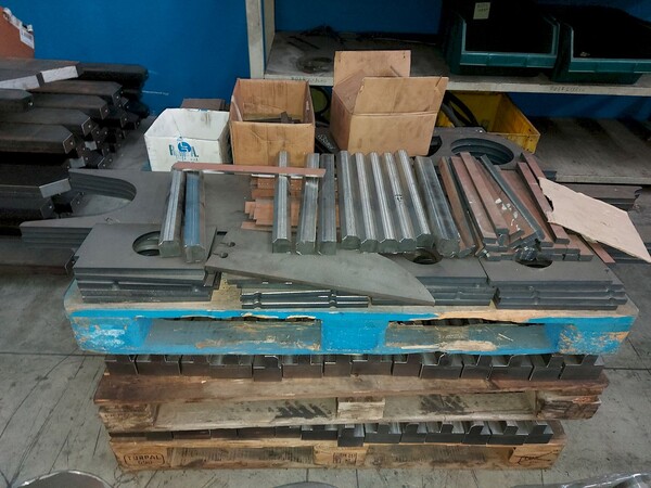 6#8114 Materiale per officina meccanica in vendita - foto 19