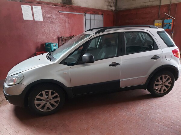 15#8115 Autovettura Fiat sedici in vendita - foto 10