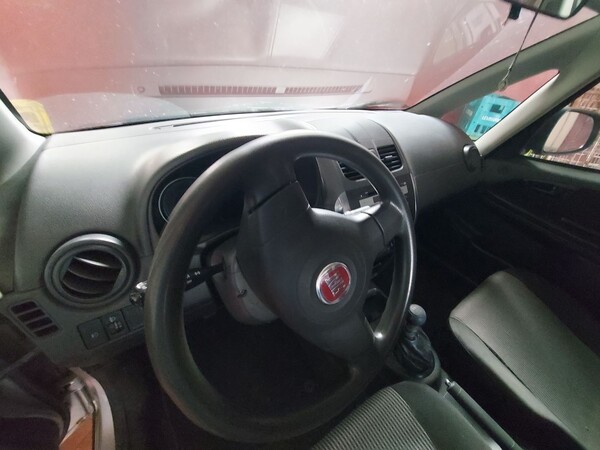 15#8115 Autovettura Fiat sedici in vendita - foto 11