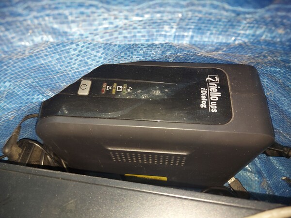 1#8116 Arredi e macchine elettroniche da ufficio in vendita - foto 29