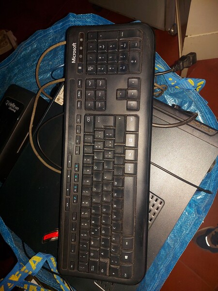 1#8116 Arredi e macchine elettroniche da ufficio in vendita - foto 30