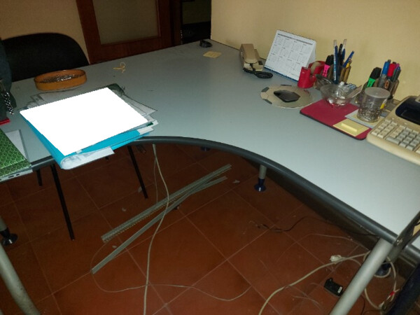 1#8116 Arredi e macchine elettroniche da ufficio in vendita - foto 40