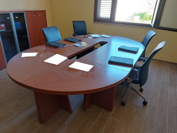 6#8118 Arredi da ufficio in vendita - foto 9