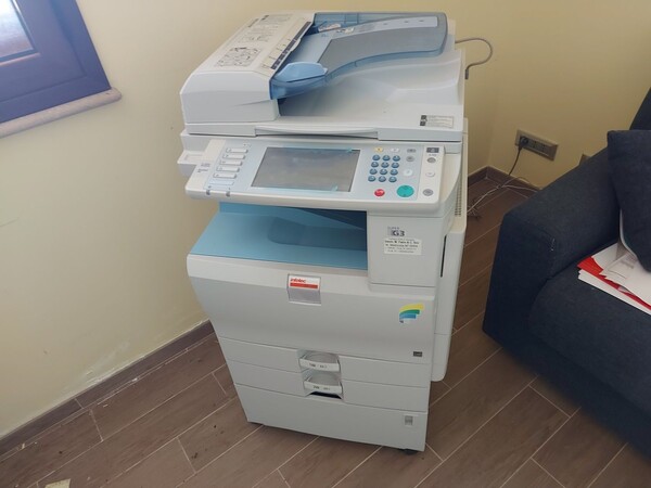 6#8118 Arredi da ufficio in vendita - foto 13