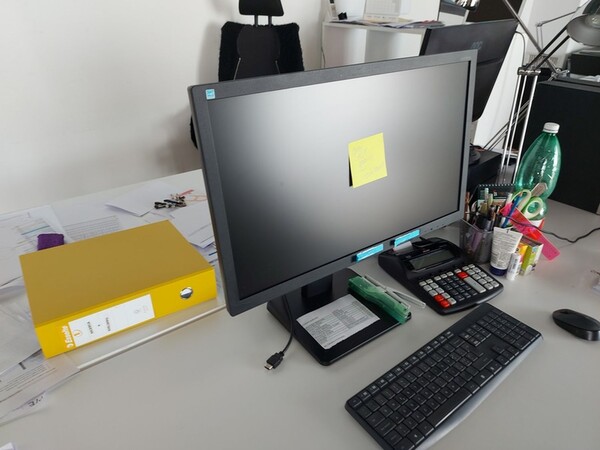 1#8119 Arredi per ufficio e negozio in vendita - foto 16