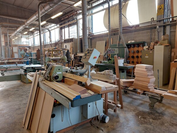 1#8123 Cessione di azienda dedita alla produzione serramenti in legno in vendita - foto 34
