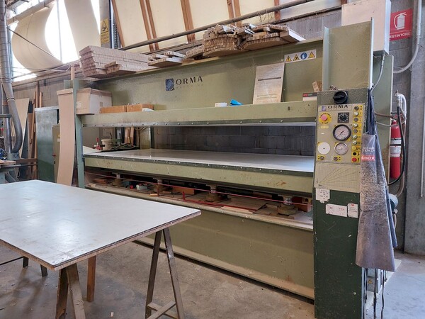 1#8123 Cessione di azienda dedita alla produzione serramenti in legno in vendita - foto 37