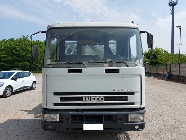 3#8127 Autocarro Iveco Eurocargo 100E15 K con gru in vendita - foto 4
