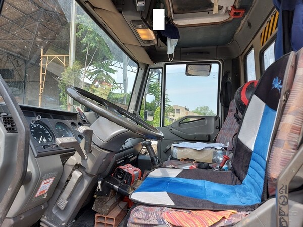 3#8127 Autocarro Iveco Eurocargo 100E15 K con gru in vendita - foto 16