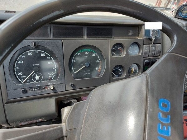 3#8127 Autocarro Iveco Eurocargo 100E15 K con gru in vendita - foto 17