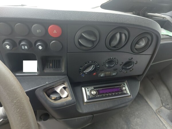 4#8127 Autocarro Iveco Daily 120C35 in vendita - foto 17