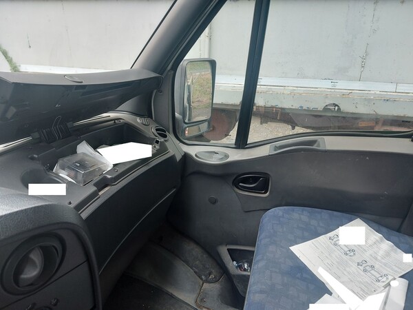4#8127 Autocarro Iveco Daily 120C35 in vendita - foto 19