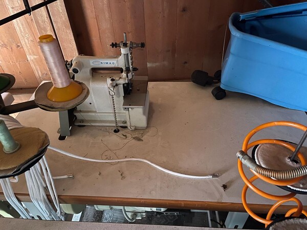 1#8132 Macchine da cucire e attrezzatura palestra in vendita - foto 4