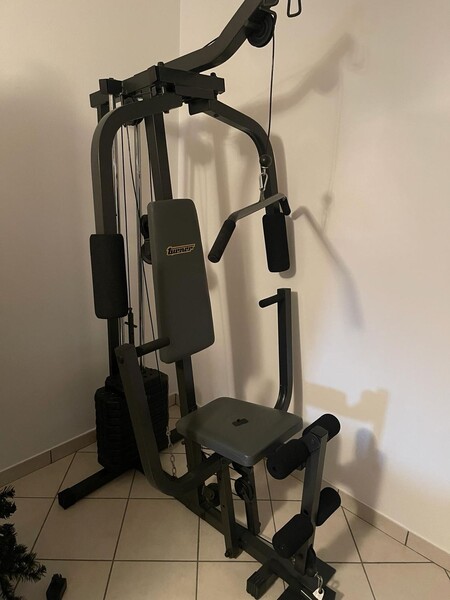 1#8132 Macchine da cucire e attrezzatura palestra in vendita - foto 8