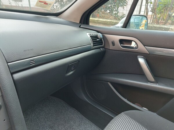 1#8136 Automobile Peugeot 407 SW in vendita - foto 14