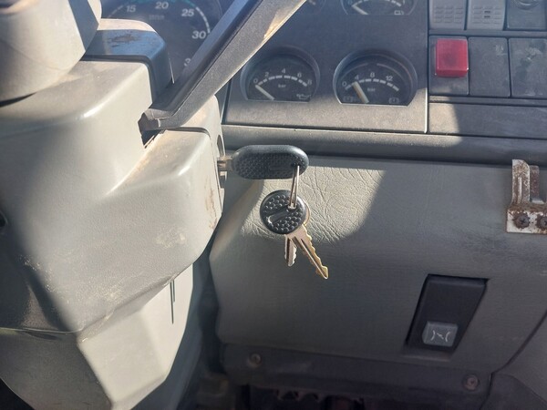 6#8138 Autocarro Iveco 60E14 in vendita - foto 19