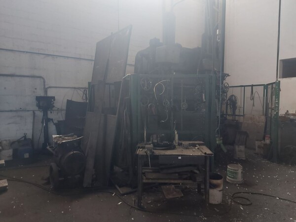 1#8140 Macchinari ed impianti per saldatura e lavorazioni metalmeccaniche in vendita - foto 34
