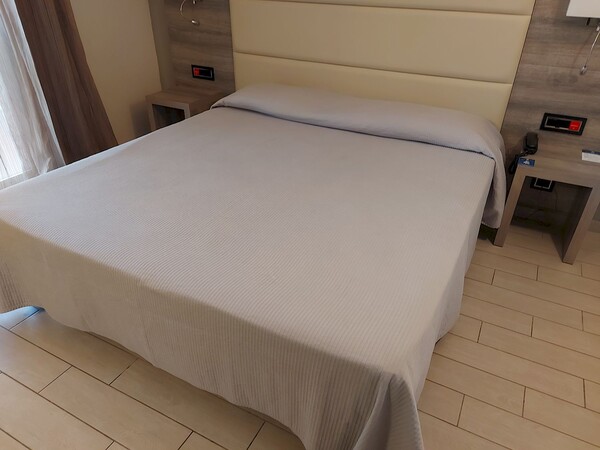 1#8146 Arredi per camere hotel in vendita - foto 14