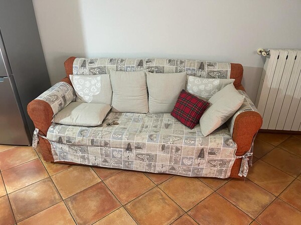 1#8148 Mobili di arredo casa e utensileria in vendita - foto 2