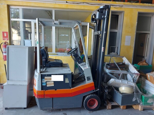 1#8152 Carrello elevatore elettrico Fiat Om in vendita - foto 1