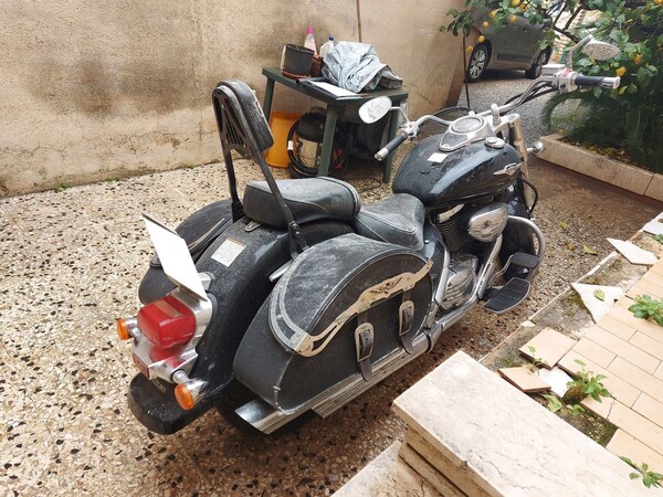 2#8155 Motociclo Suzuki VL800 in vendita - foto 3