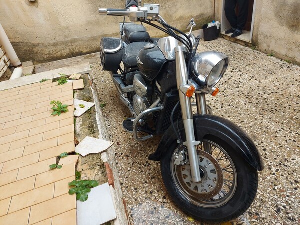 2#8155 Motociclo Suzuki VL800 in vendita - foto 4