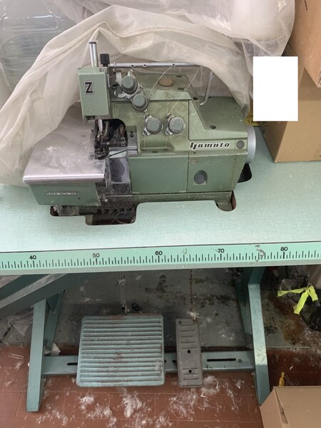 5#8160 Macchine da cucire Necchi e Pfaff in vendita - foto 2
