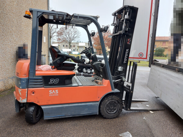 1#8169 Carrello elevatore Toyota in vendita - foto 1