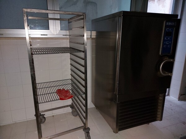 1#8172 Attrezzature ed arredo per ristorazione in vendita - foto 9